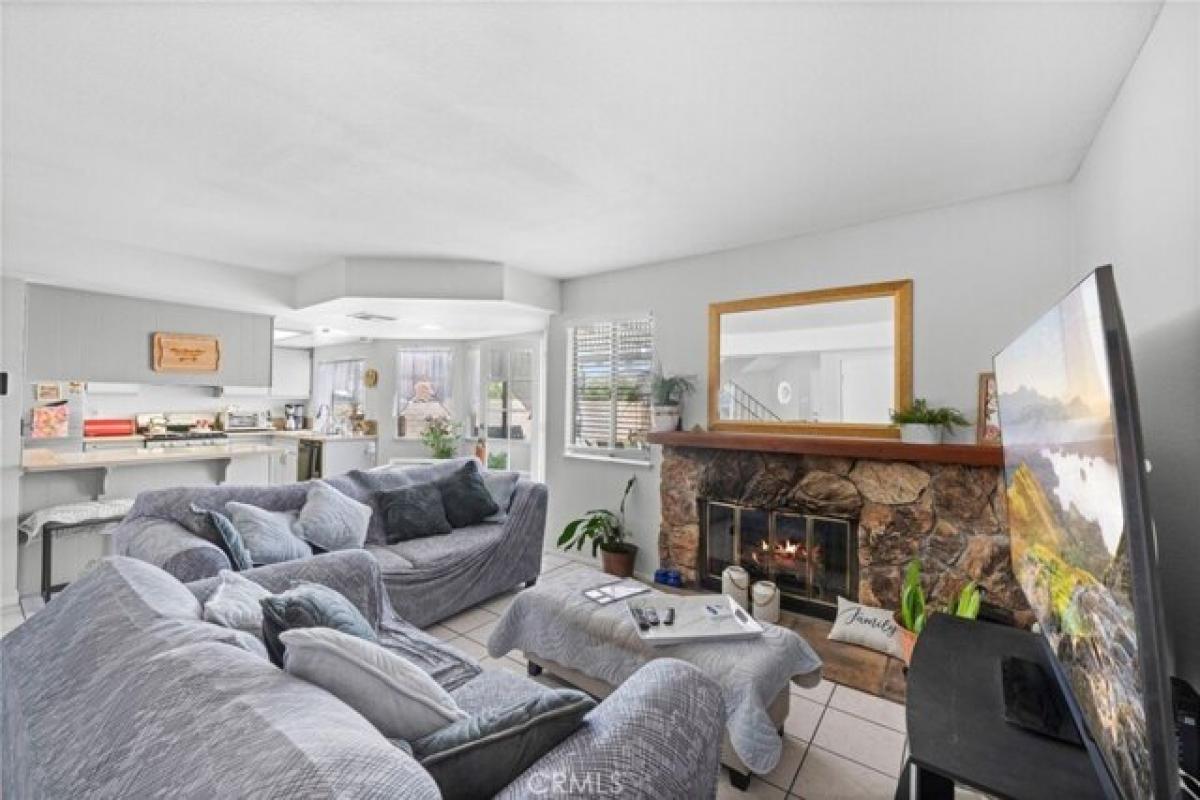 5 bedrooms House in Hemet, USA No. 373877