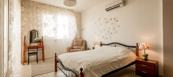 Apartamento de 3 dormitorios en Paphos, Cyprus No. 24222 8