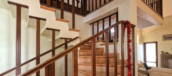 10 rooms Villa in Fabrica di Roma, Italy No. 201768 10