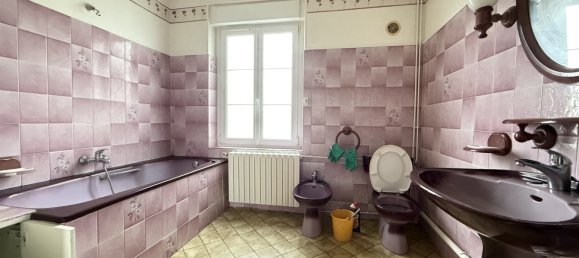 Apartamento de 3 dormitorios en Mirecourt, France No. 160691 9