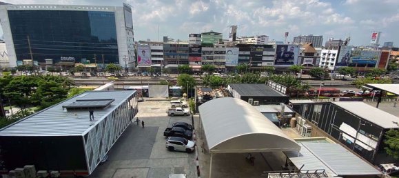 Apartamento com 1 quarto em condomínio em Huai Khwang, Thailand N.º 10102 6