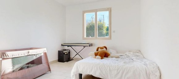 3 Schlafzimmer Haus in Saint-Gence, France, Nr. 100815 9