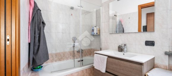 1 غرف نوم شقة في Valmadrera, Italy رقم 298380 18