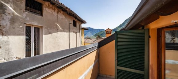 1 غرف نوم شقة في Valmadrera, Italy رقم 298380 6