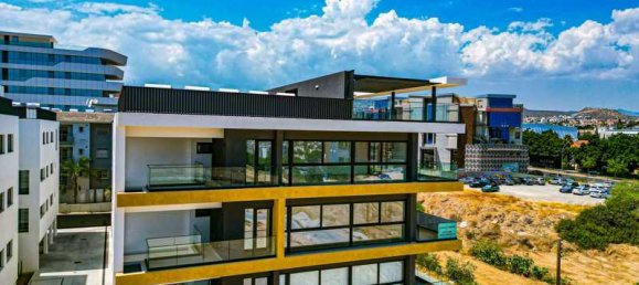 3 bedrooms Penthouse in Limassol, Cyprus No. 14043 10