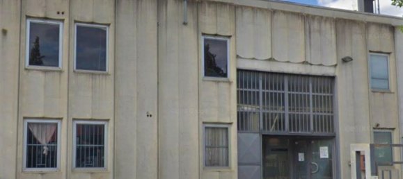 1 room Commercial property in Perugia, Italy No. 126397 12