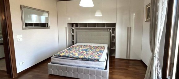 4 rooms House in Castiglione del Lago, Italy No. 142159 11