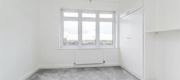 3 bedrooms House in London, United Kingdom No. 11591 13