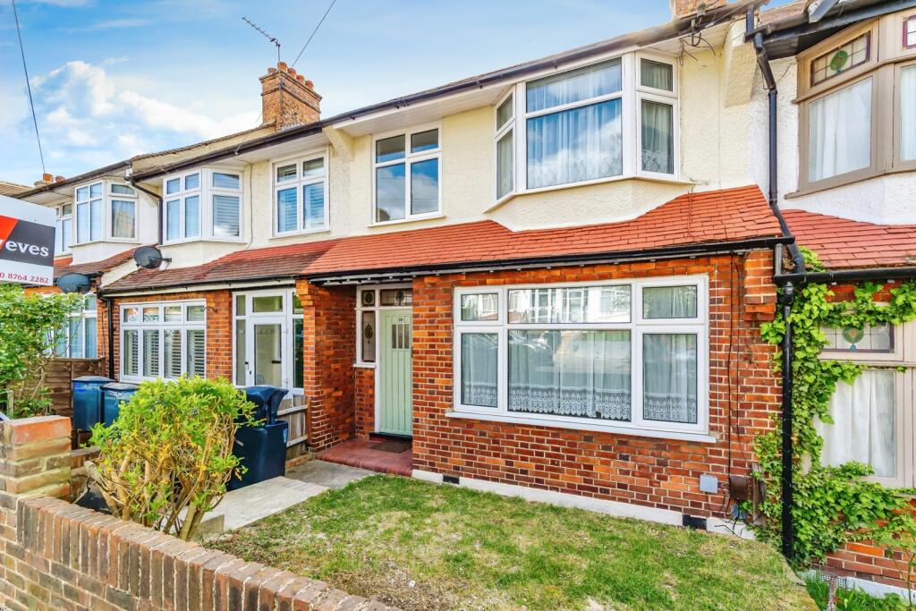 3 bedrooms House in London, United Kingdom No. 11591