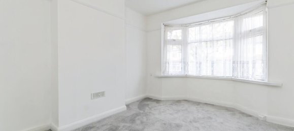 3 bedrooms House in London, United Kingdom No. 11591 10