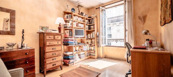 2 rooms Apartment in Paris, France No. 364044 5
