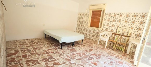 3-Zimmer Haus in Palagonia, Italy, Nr. 230940 8