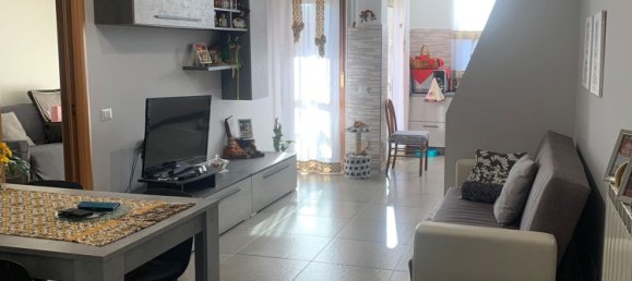 3 rooms Apartment in Civitavecchia, Italy No. 44168 6