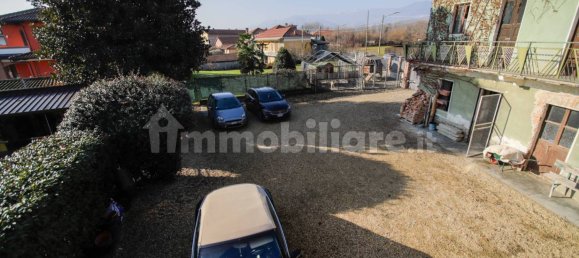 5 bedrooms House in Cirié, Italy No. 214587 34