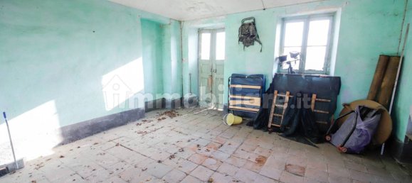 5 bedrooms House in Cirié, Italy No. 214587 44