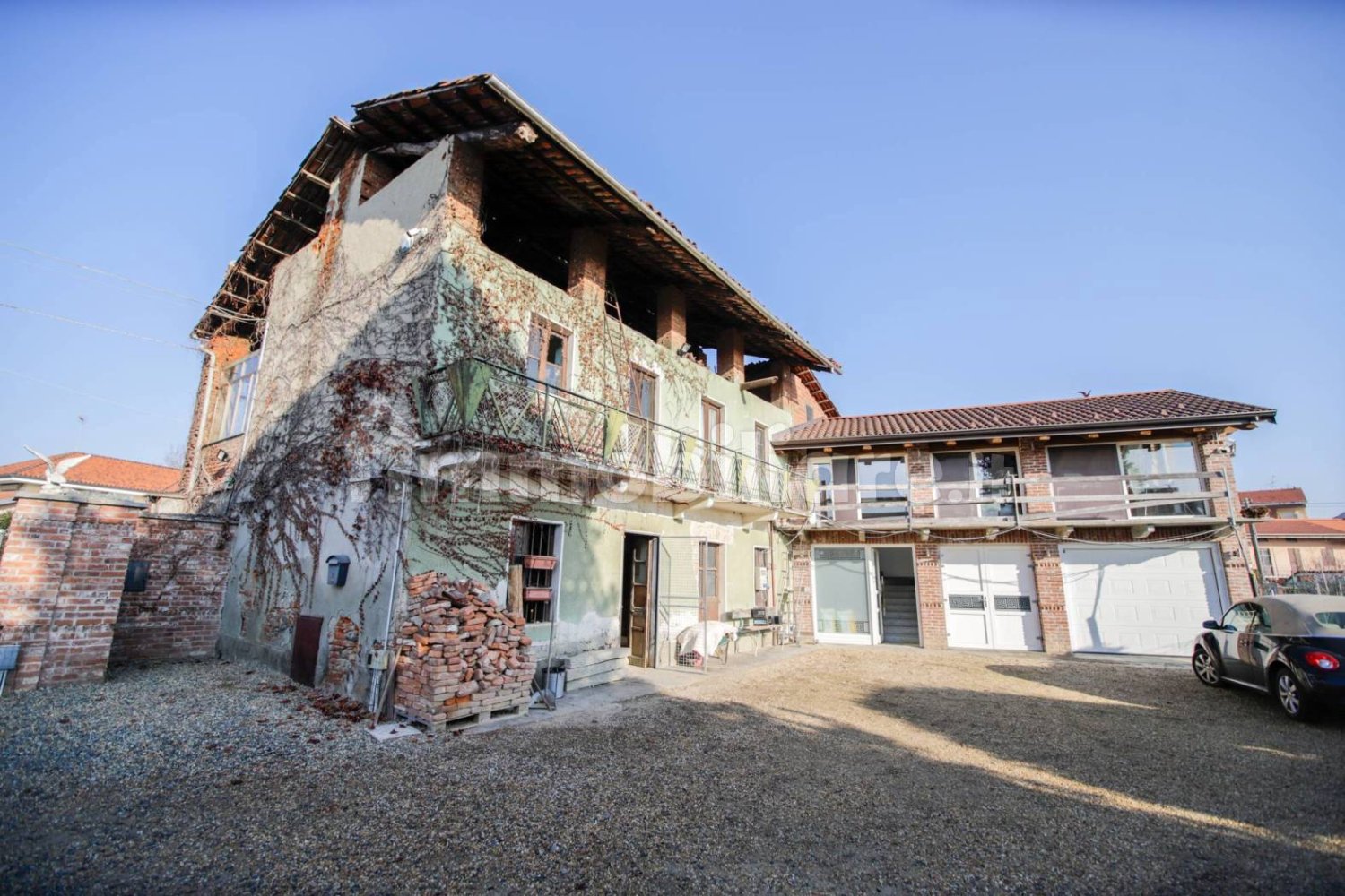 5 bedrooms House in Cirié, Italy No. 214587