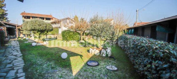 5 bedrooms House in Cirié, Italy No. 214587 15