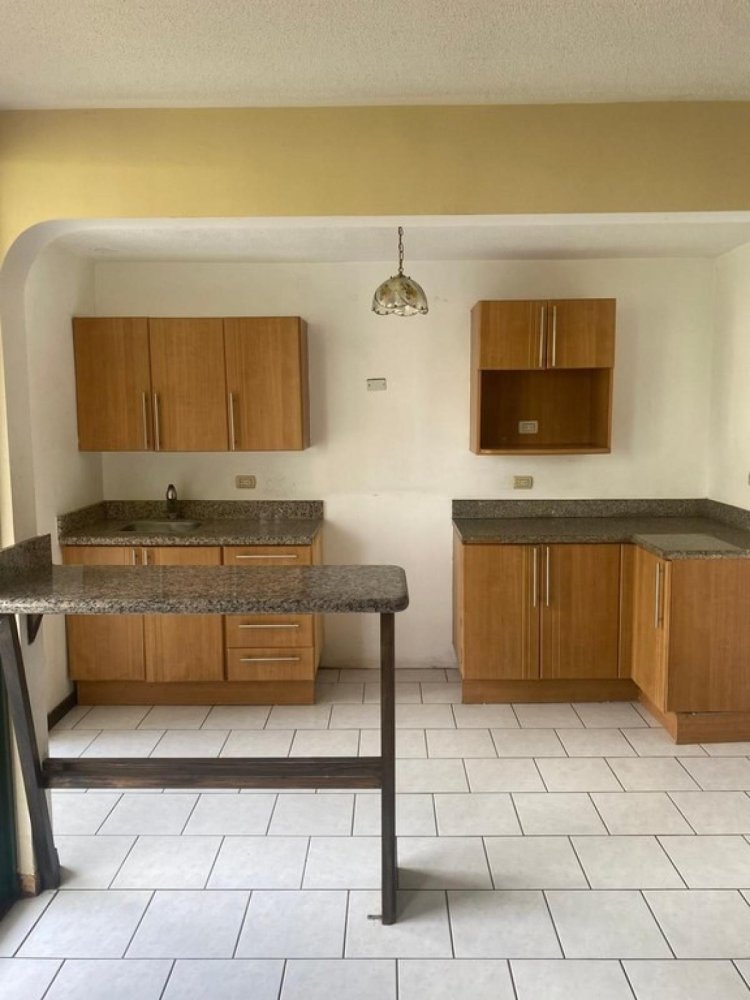 3 bedrooms Condo in Alajuela, Costa Rica No. 1250