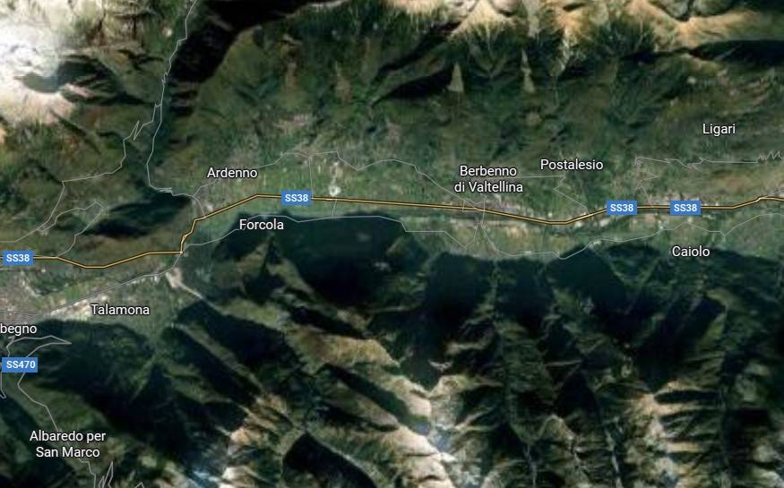 Квартира с 2 комнатами в Арденно, Италия № 381512