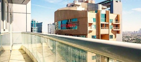 Apartamento T1 em Jumeirah Lake Towers, UAE N.º 8889 4