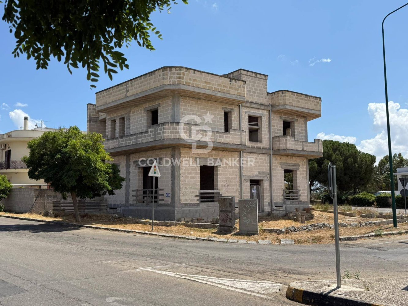 Дом с 4 спальнями в Martano, Италия № 272677