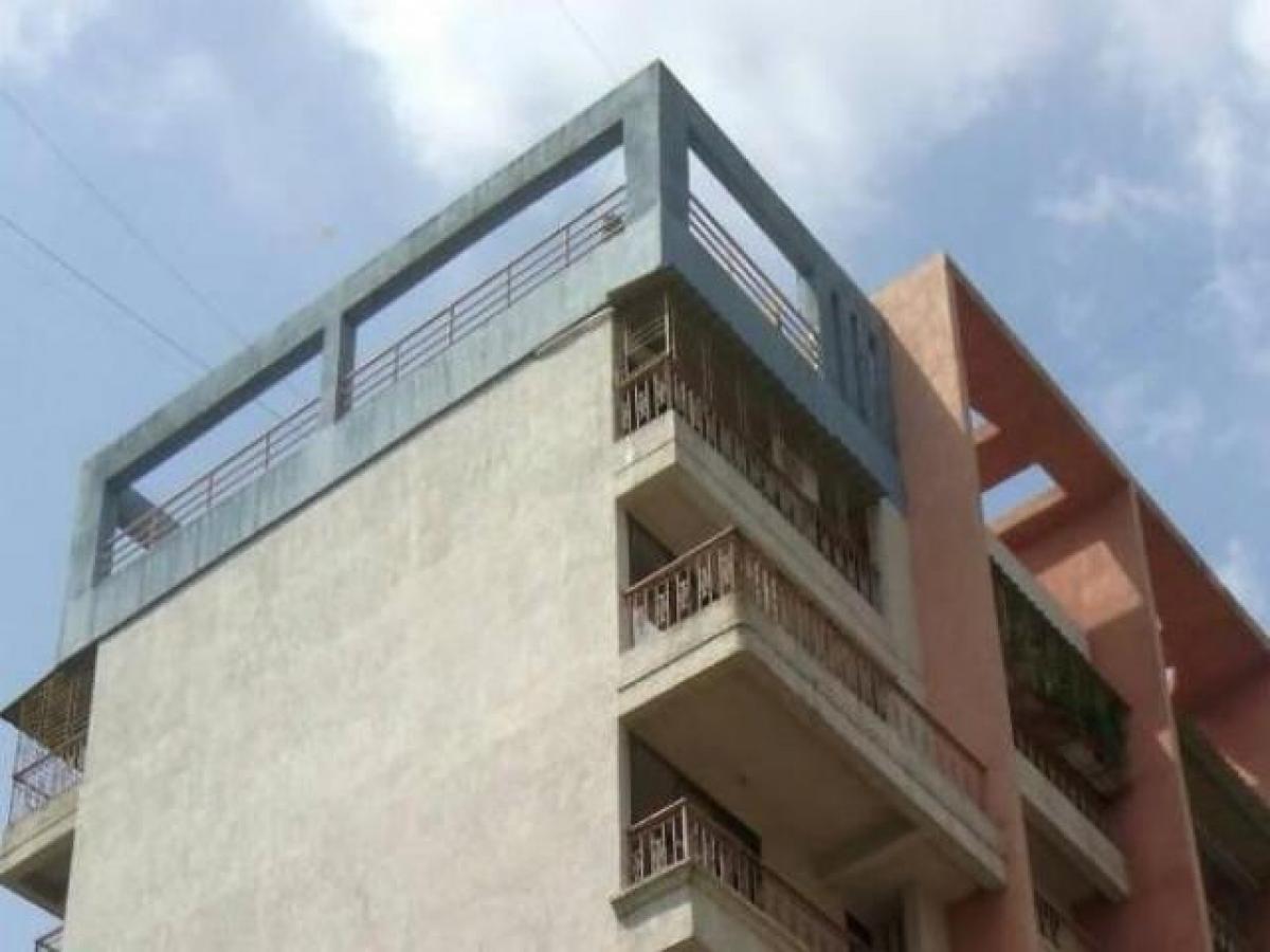 2 bedrooms House in Mumbai, India No. 60085