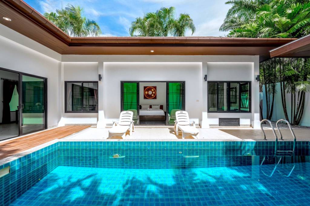 2 bedrooms Villa in Rawai, Thailand No. 27301