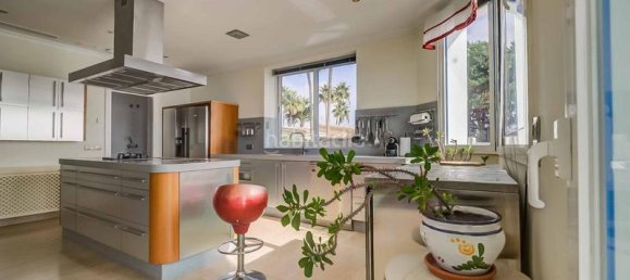 Apartamento de 3 dormitorios en Benalmádena, Spain No. 137245 36