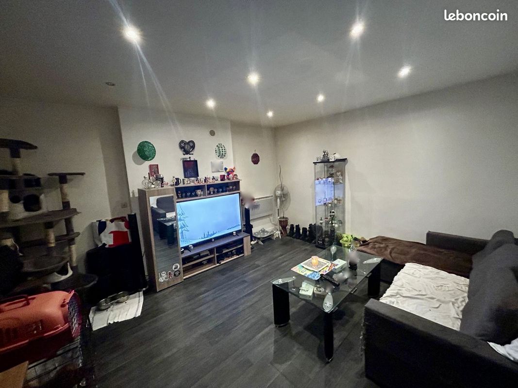 2 chambres Duplex à Reims, France No. 210848