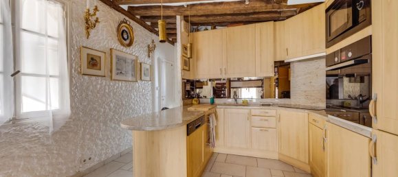 1 bedroom Apartment in Paris, France No. 183452 4