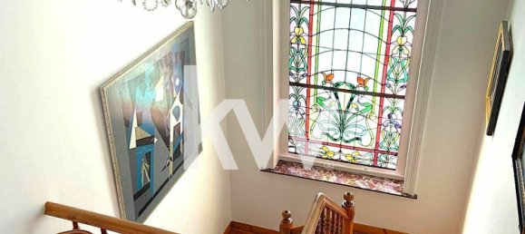 5 bedrooms House in La Madeleine, France No. 240493 3