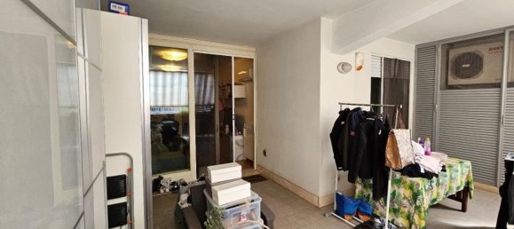 3 rooms Apartment in Rome, Italy No. 30794 7