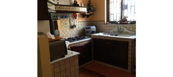 2 Schlafzimmer Wohnung in Messina, Italy, Nr. 252409 4