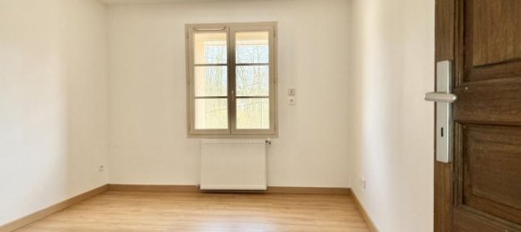 3 bedrooms House in Rioz, France No. 273300 6