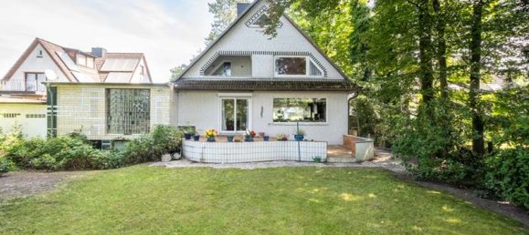 5 bedrooms House in Eimsbuttel, Germany No. 22169 11