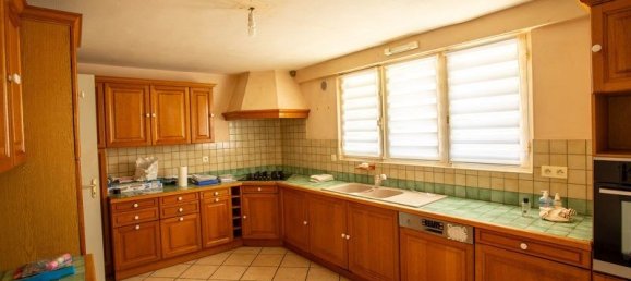 4 bedrooms House in Virelade, France No. 343071 6