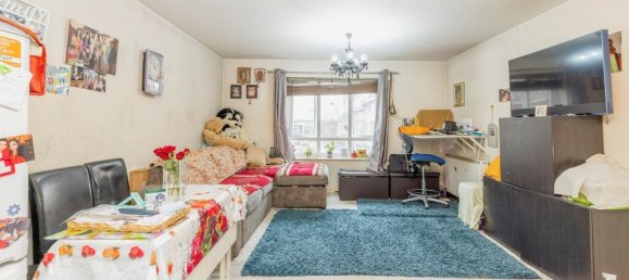 1 bedroom Apartment in Watford, United Kingdom No. 6135 2