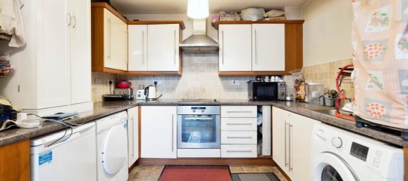 1 bedroom Apartment in Watford, United Kingdom No. 6135 9