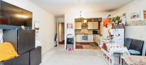 1 bedroom Apartment in Watford, United Kingdom No. 6135 17