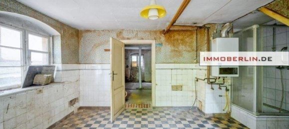 5 rooms Townhouse in Kaulsdorf, Germany No. 269969 7