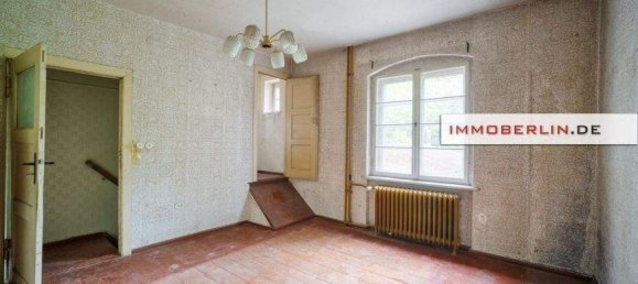 5 rooms Townhouse in Kaulsdorf, Germany No. 269969 4