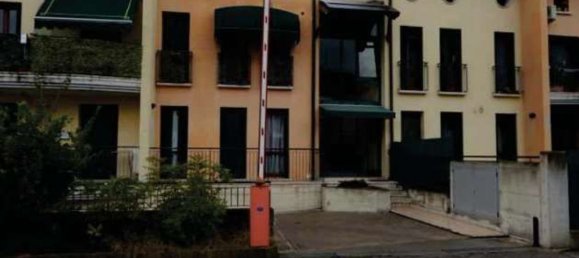 Apartamento de 6 habitaciónes en Chiarano, Italy No. 215105 7