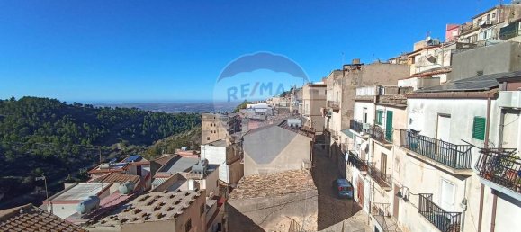 Casa T3 em Chiaramonte Gulfi, Italy N.º 127440 18