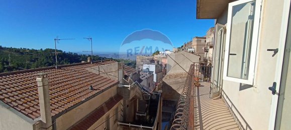 Casa T3 em Chiaramonte Gulfi, Italy N.º 127440 34