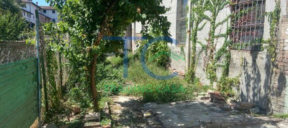 3 غرف نوم منزل في Piacenza, Italy رقم 344732 29