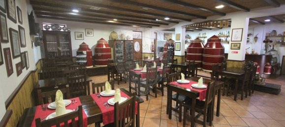 Propriété commerciale à Grandola, Portugal 491m² No. 88434 35