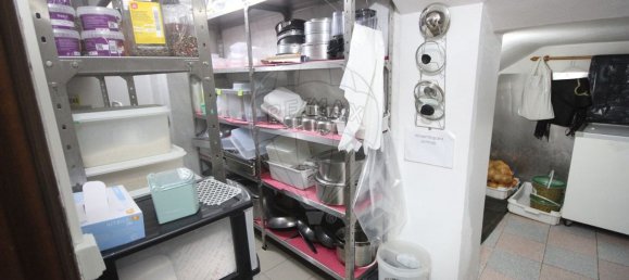 Propriété commerciale à Grandola, Portugal 491m² No. 88434 22