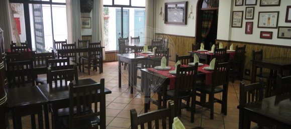 Propriété commerciale à Grandola, Portugal 491m² No. 88434 34