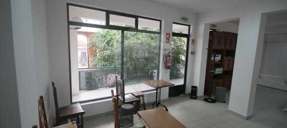 Propriété commerciale à Grandola, Portugal 491m² No. 88434 6