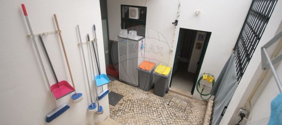 Propriété commerciale à Grandola, Portugal 491m² No. 88434 44